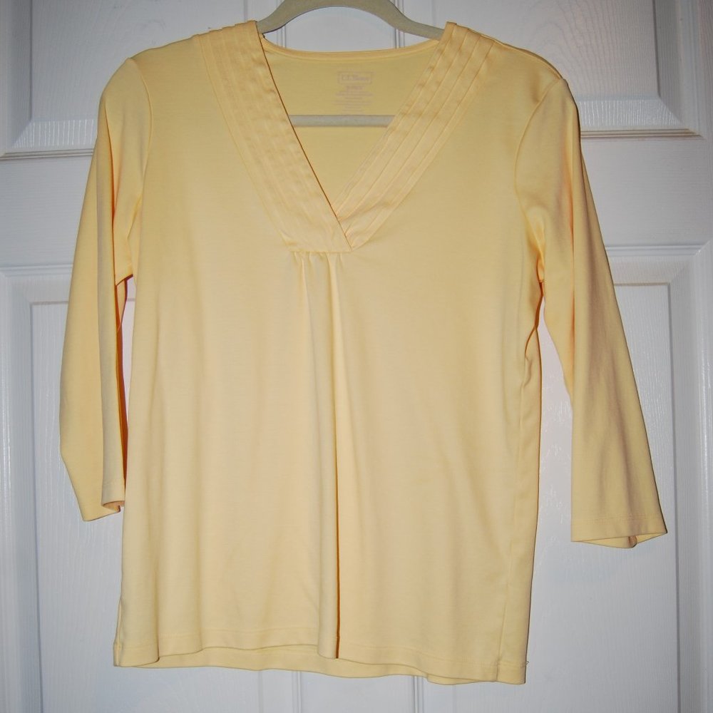 LL Bean Cotton Pleated V Neck 3/4 Sleeve Top Small